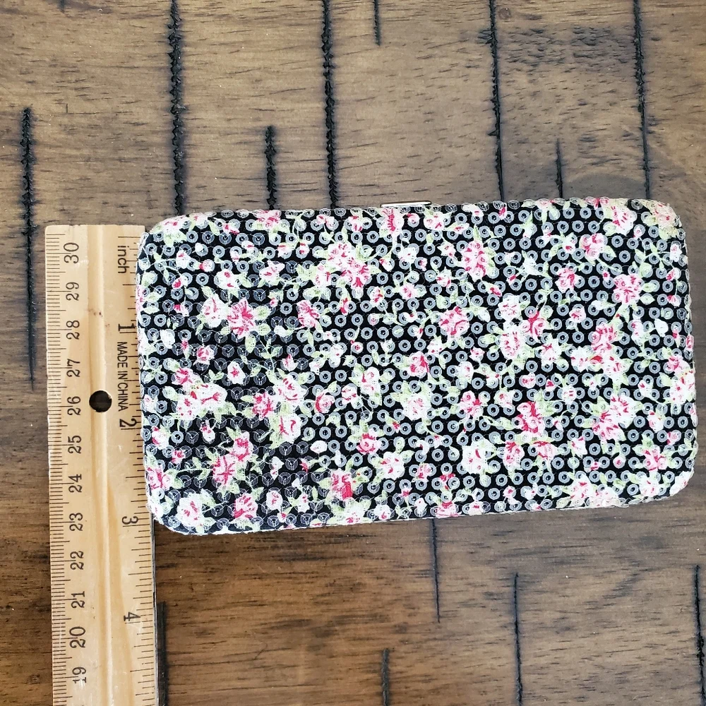 Floral Sequin Clutch Wallet - Picture 5 of 8